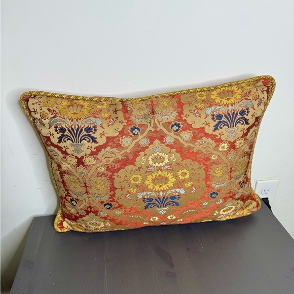 Waterford Linens‎ Floral Pillow - Picture 2 of 6